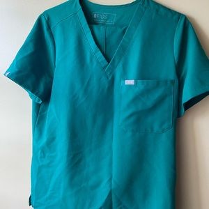 Medium Catarina top with medium petite kade bottoms only wore once !